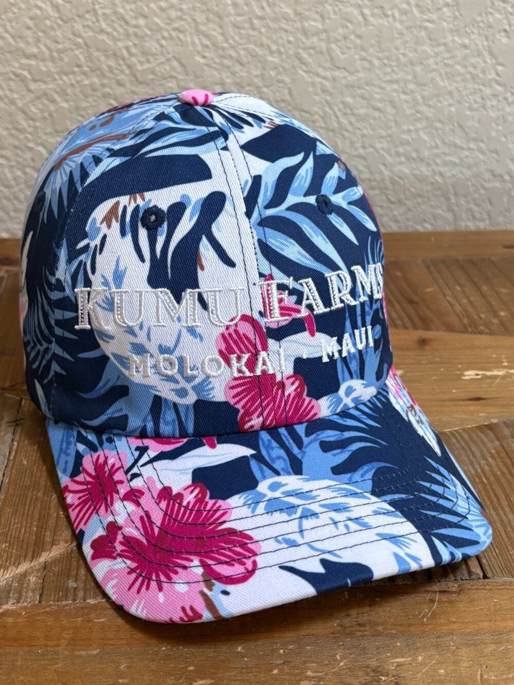 Double Portion Supply Kumu Farms Moloka'i/Maui Hawaiian Floral Cap, NWOT